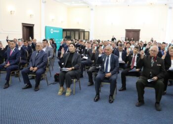 На внеочередной Съезд «AMANAT» избрано 700 делегатов