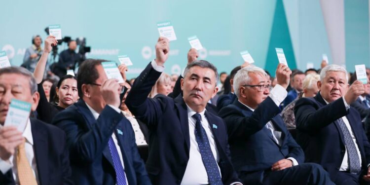 Политические и общественные организации объединились в Народную Коалицию в поддержку Касым-Жомарта Токаева